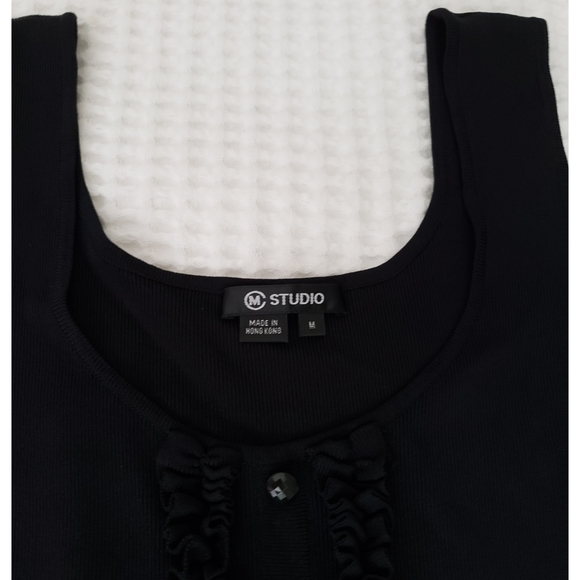 CM studios black fine knit tuxedo ruffle blouse M - Picture 2 of 4